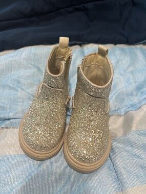 Cat & Jack Kids Glitter Boots - Gold